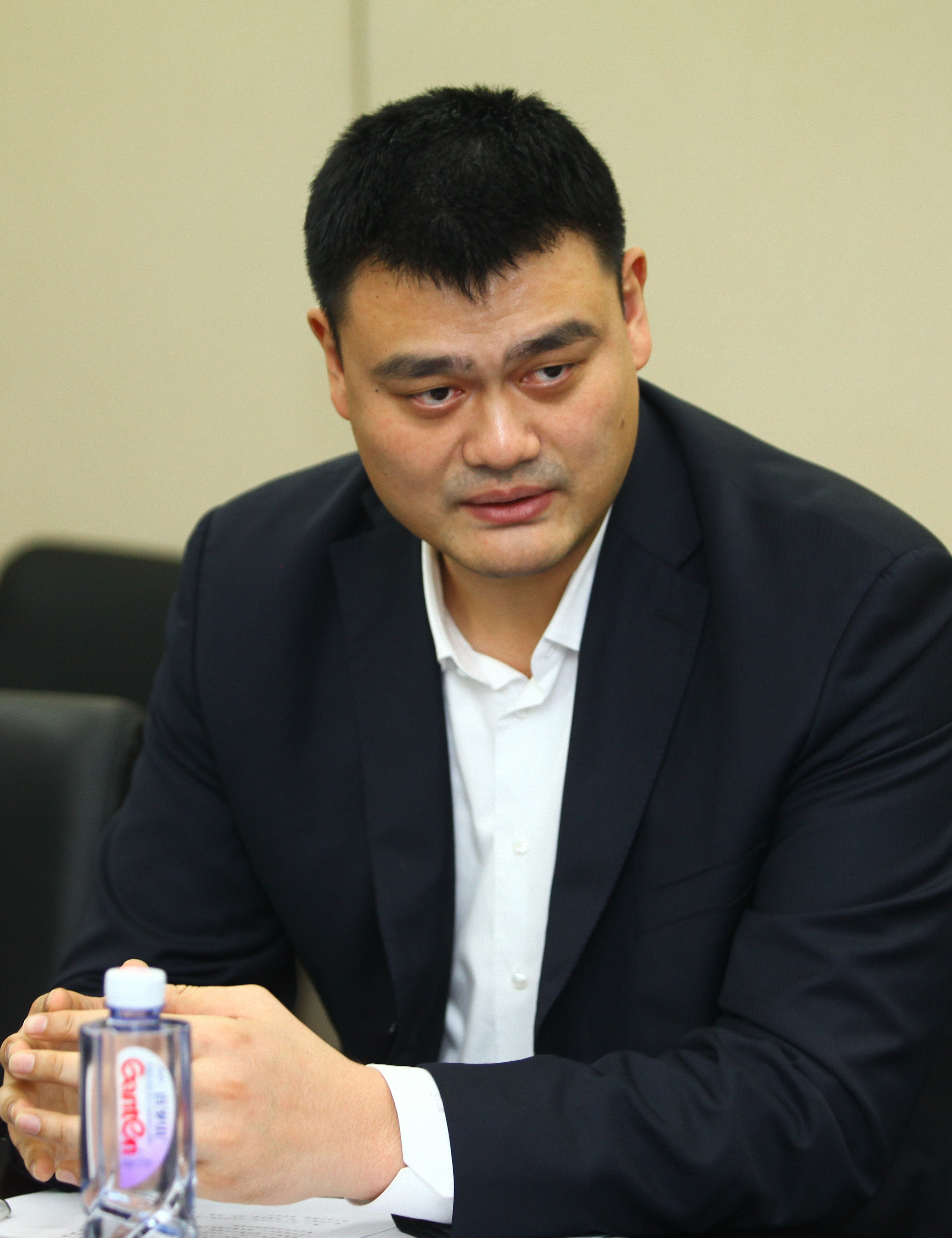 于后防不稳